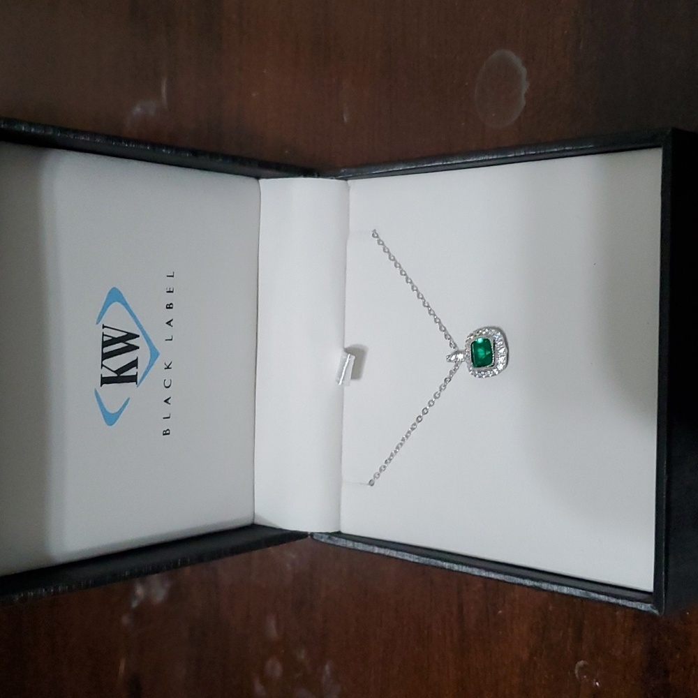 Black Label Emerald Necklace